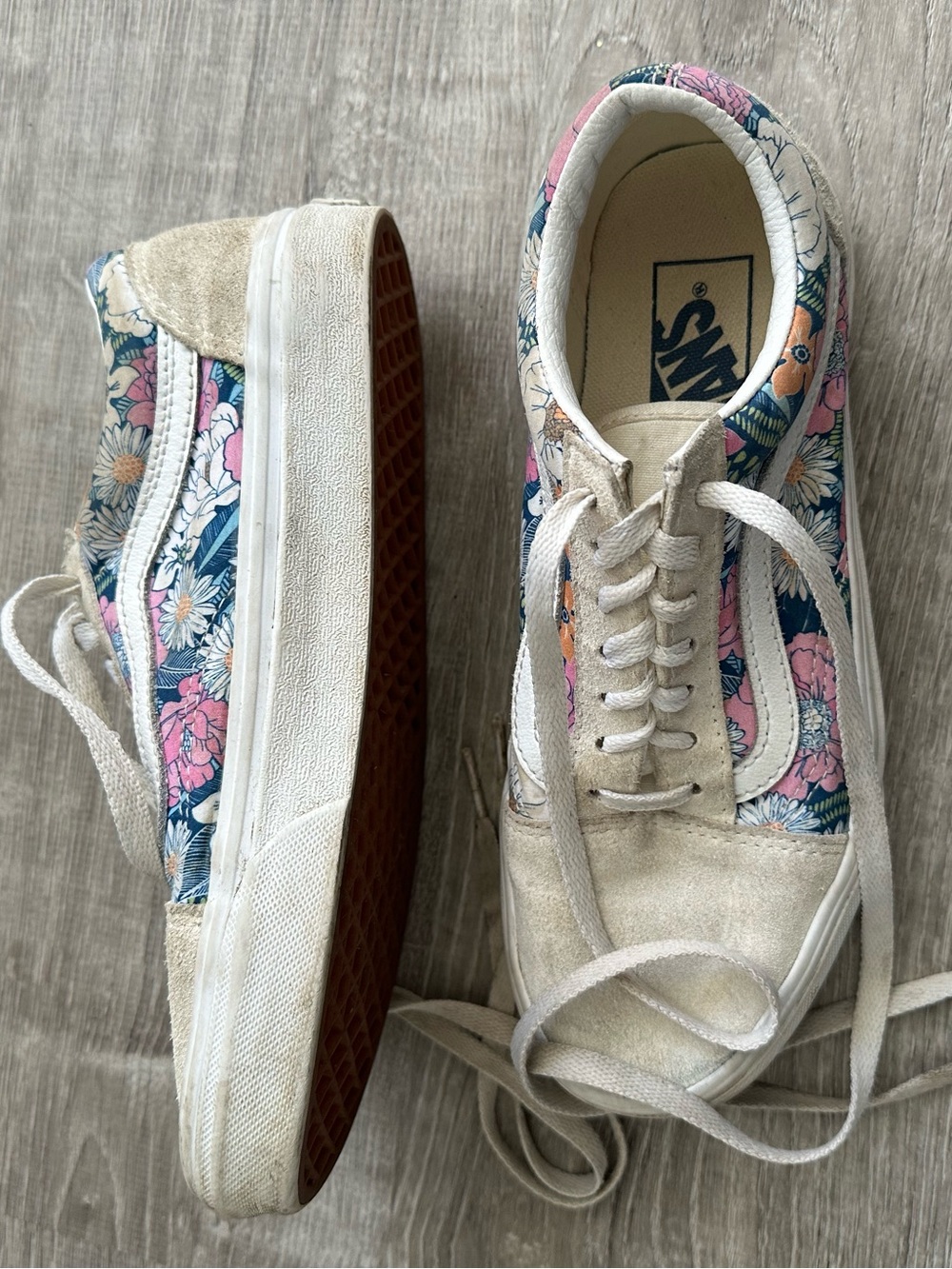 Vans Shoes - Picture 2 of 6